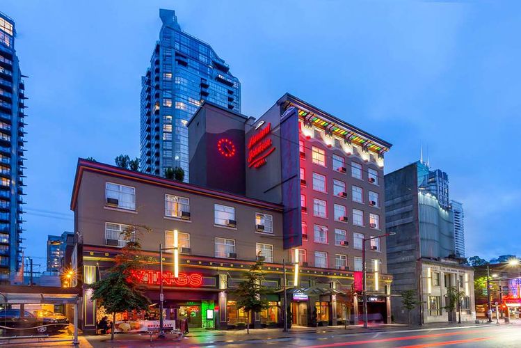 Howard Johnson Hotel | Granville Street